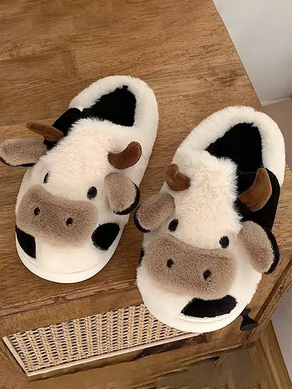 cow slippers - Monetha